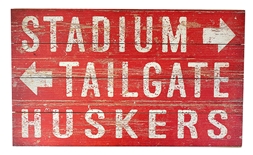 Huskers Stadium Tailgate Plank Sign
